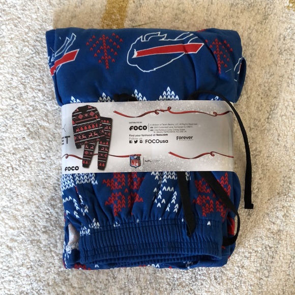NWT NFL Buffalo Bills Ugly Sweater Print Pajamas - Picture 5 of 7